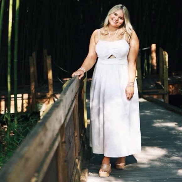 Women's Smocked Cut-Out Maxi Sundress - Universal Thread White XS - Picture 10 of 10